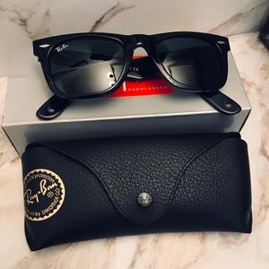 Ray Ban Wayfarer sunglasses 50mm